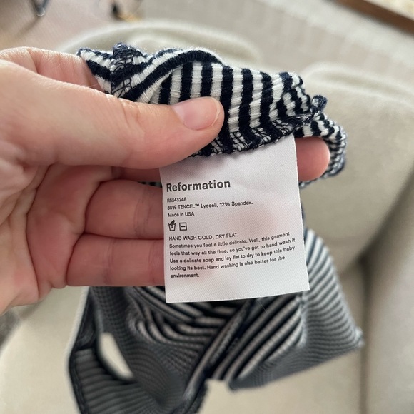 Reformation Blue/White Stripped Bodysuit - M - Picture 4 of 4